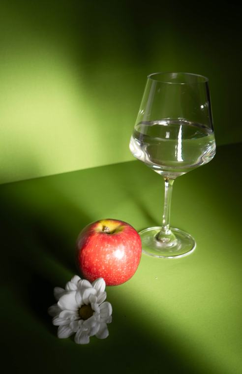 Still life in green light
