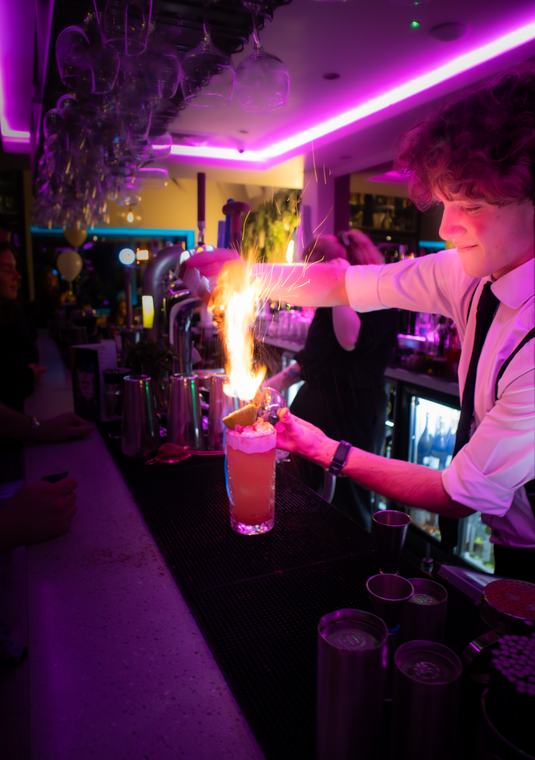 Lime Bar: flamed cocktail