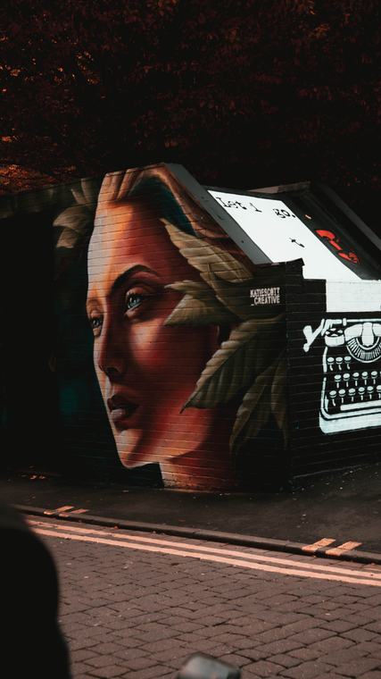 Mural face